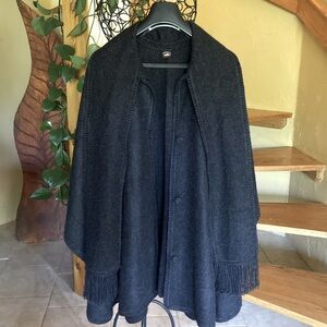 Alpaca Cape Cardigan Poncho Made in Peru